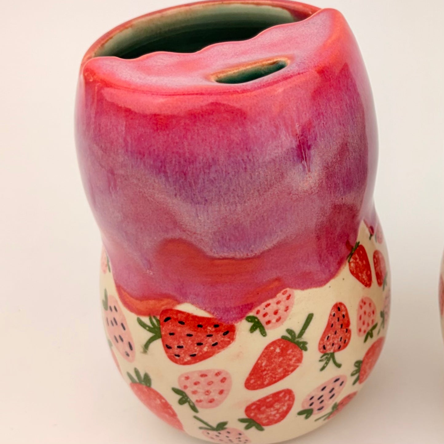 Curvy Strawberry Sippy Cup